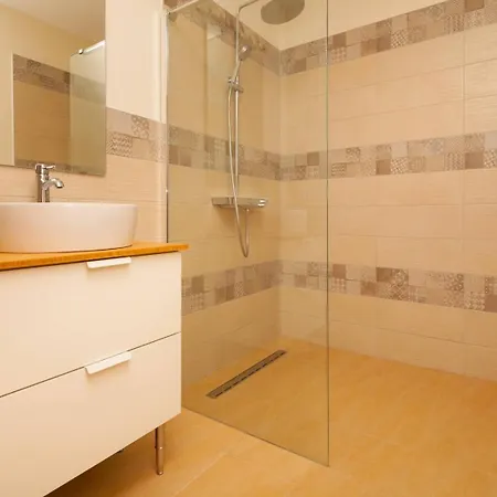 Luxury Eligo With Private Pool And Sea View Villa Premantura