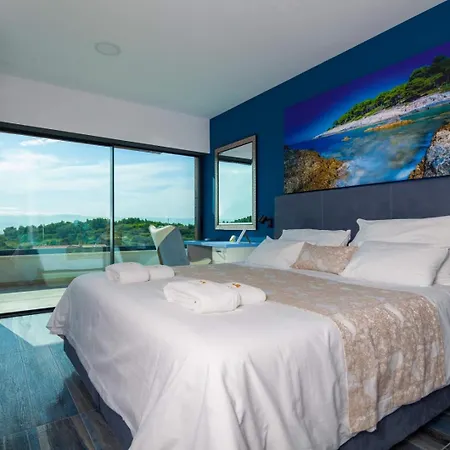 Luxury Eligo With Private Pool And Sea View *