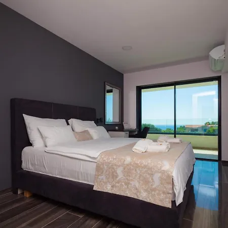 Villa Luxury Eligo With Private Pool And Sea View *