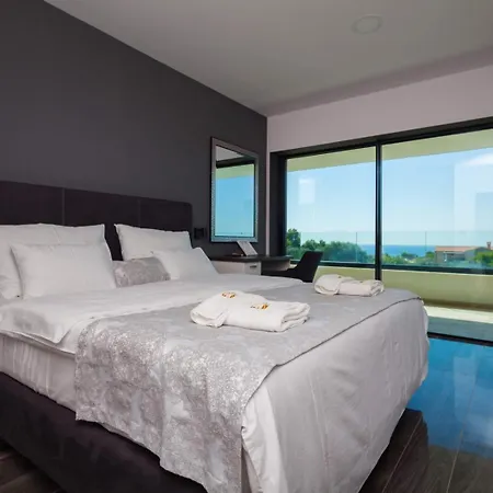 Luxury Eligo With Private Pool And Sea View