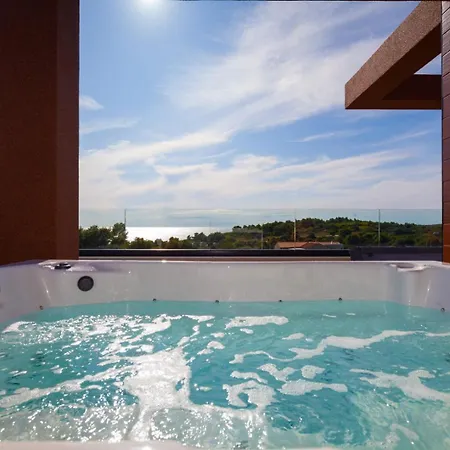 Luxury Eligo With Private Pool And Sea View